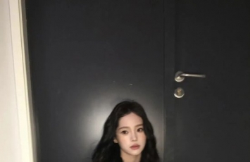 这个秋天的时尚单品，居然是脚上“皱巴巴”的靴子？