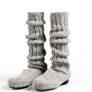 由Ye引发的时尚界「袜套鞋起源」之争 究竟谁才是鼻祖？