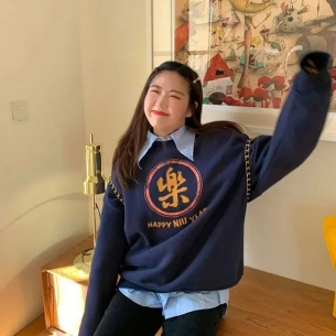 冬日超实用卫衣穿搭法 显瘦保暖 对各种身材都友好